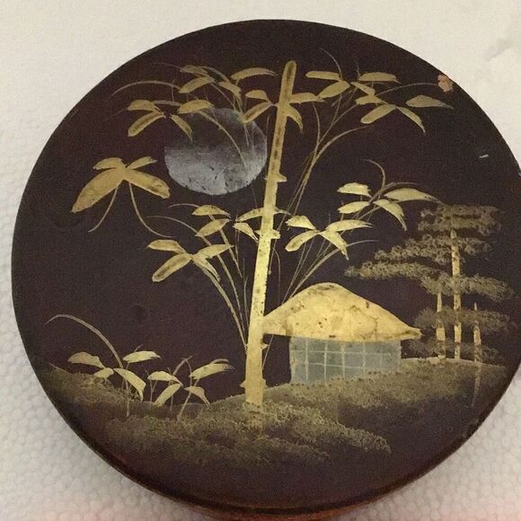 Vintage wooden Japanese art trinket box - Picture 2 of 5